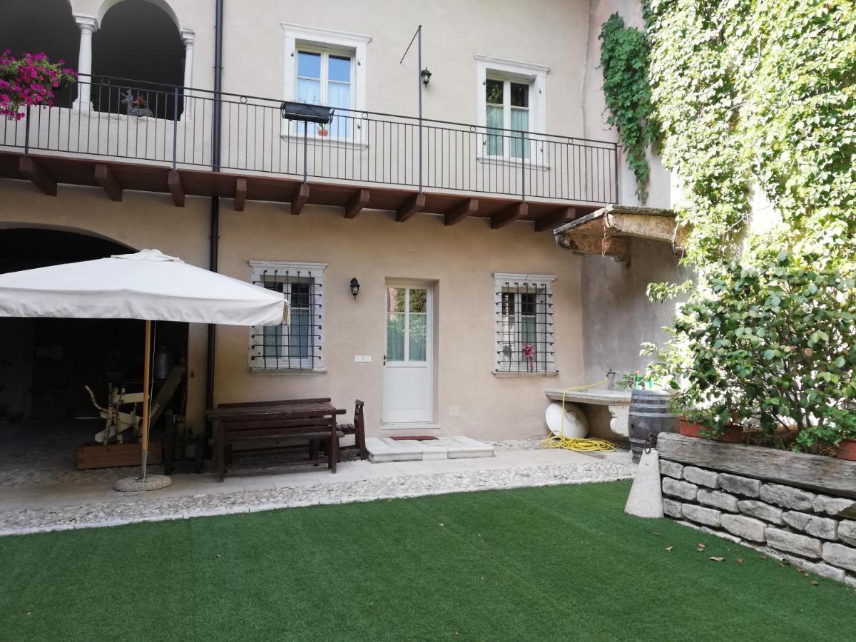 Colle Ameno Room And Breakfast Rovereto  Zewnętrze zdjęcie
